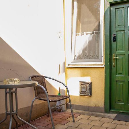 Civis Debrecen Hostel Exterior photo
